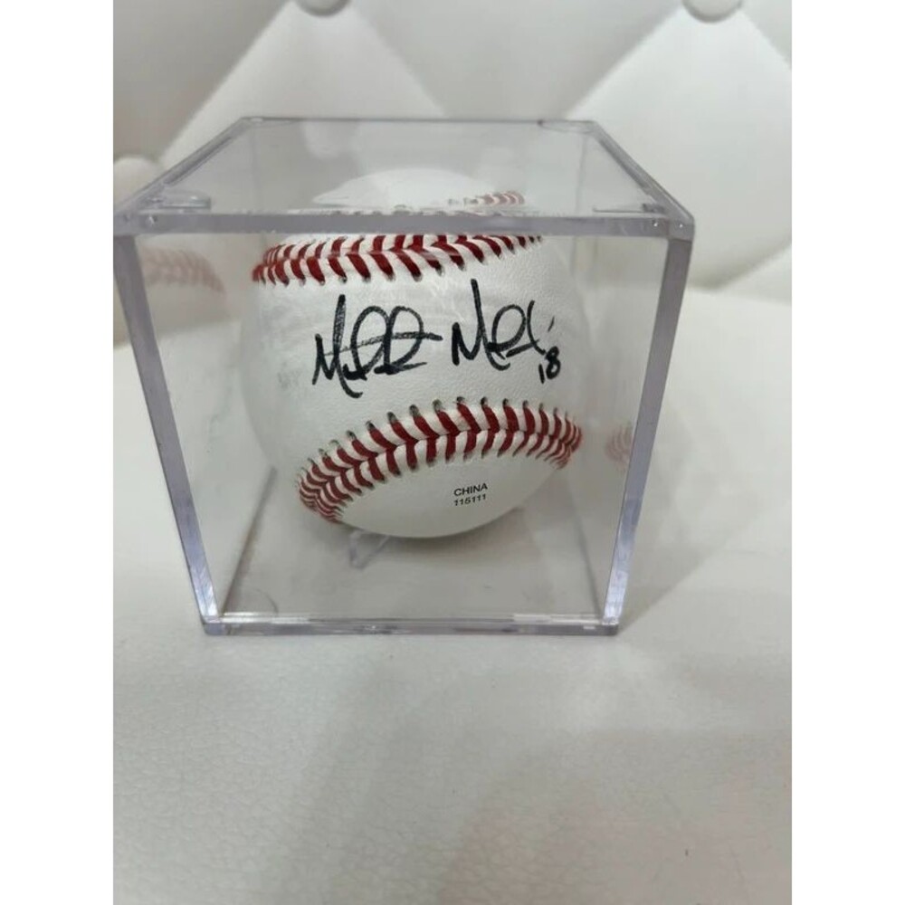 Mitch Moreland ‘18 Signed Baseball in Clear Display Cube Case